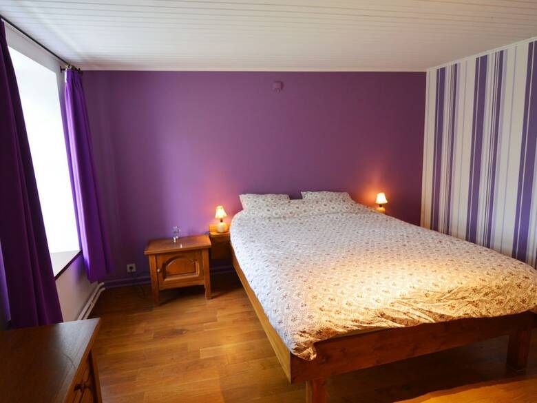 Country Cottage For Groups With A Pool Table And Professional Kitchen