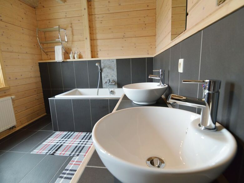 Sumptuous Chalet In Septon With Sauna And Jacuzzi