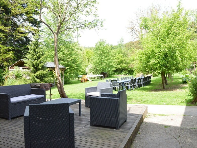Spacious Farmhouse In Houyet With Jacuzzi