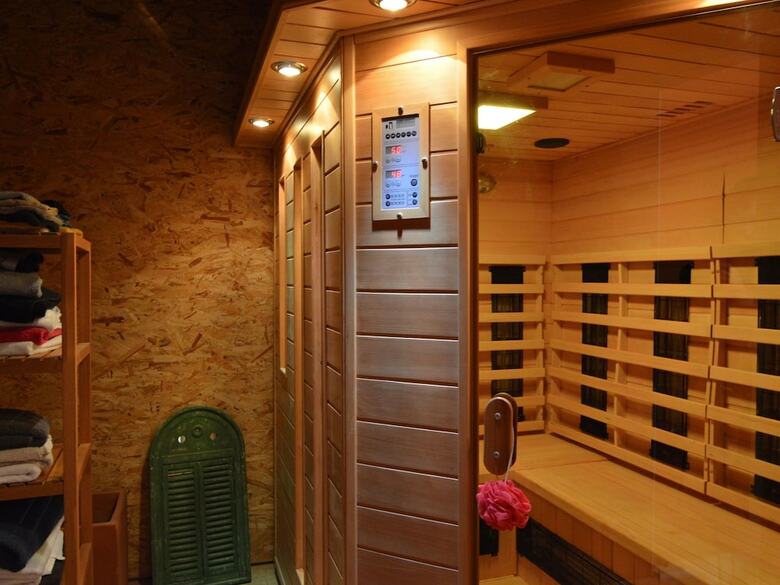 Cozy Holiday Home In Odeigne With Sauna