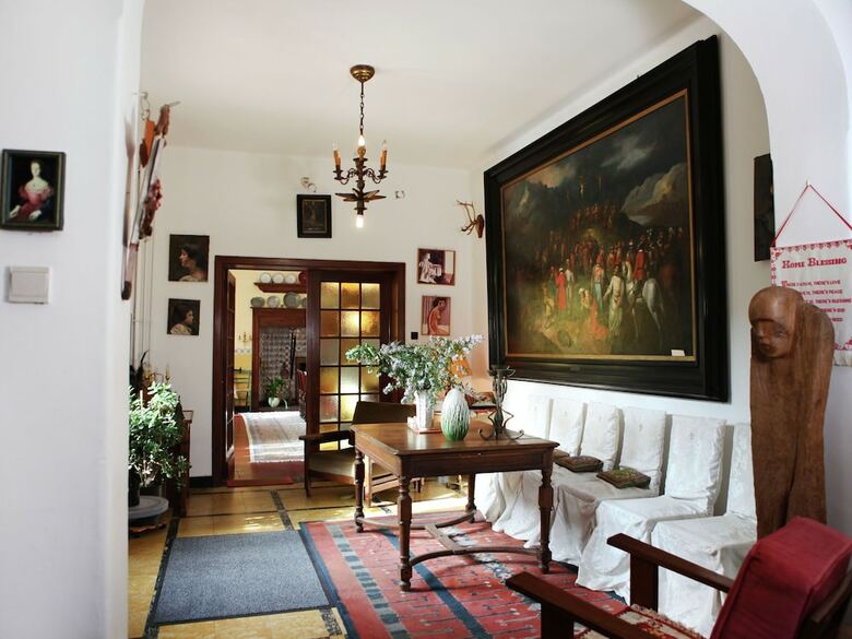 Comfortable Mansion In Doomkerke Near Forest