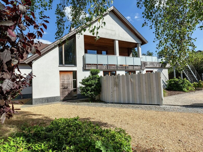 Beautiful 5 Star Villa