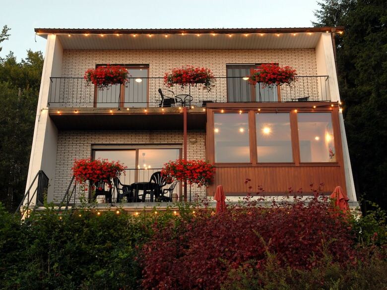 Modish Holiday Home In Waimes With Sauna