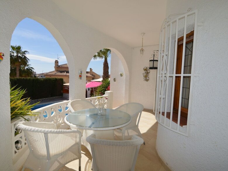 Modern Villa In Rojales With Jacuzzi And Private Pool