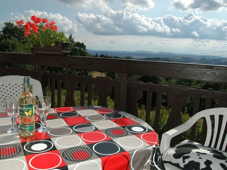 Spacious Cottage In The Giant Mountains, 1 Km From The Skislopes