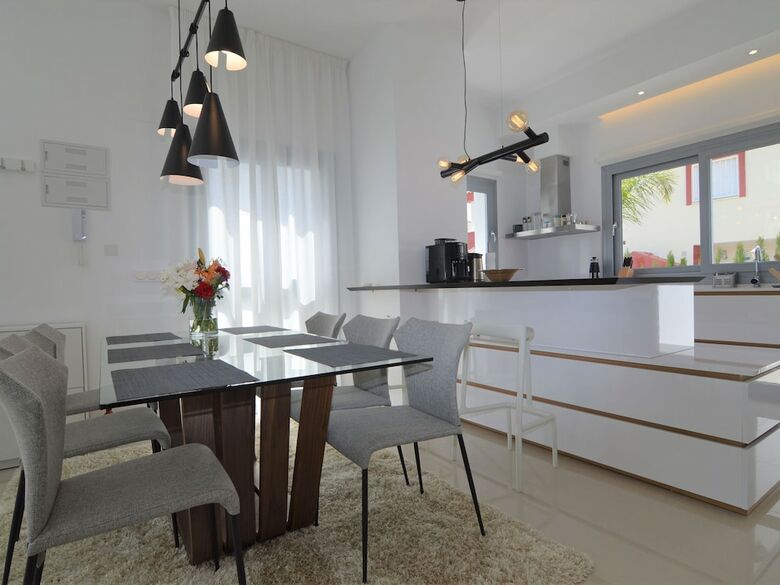 Lovely Villa In Ciudad Quesada With Private Pool