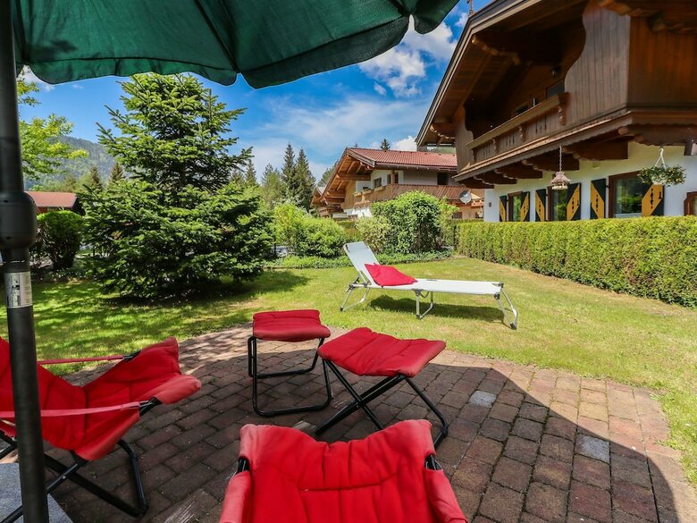Quaint Holiday Home Tyrol With Garden
