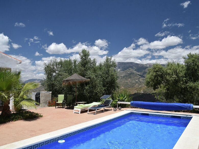 Detached Holiday Home, One-level, Comfortable And Cared For Interior