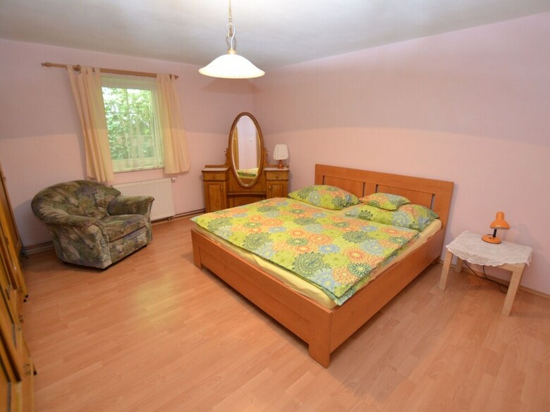 Comfortable Detached House With Large Garden And Open Views