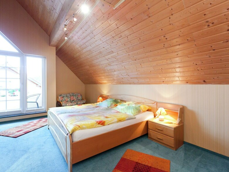 Cozy Apartment In Gerolstein With Garden