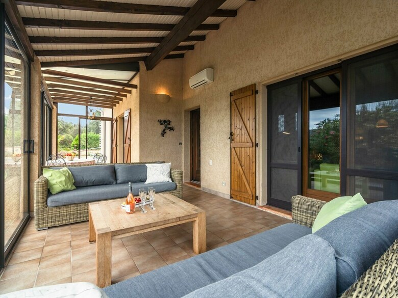 Appealing Villa In C�bazan With Private Swimming Pool