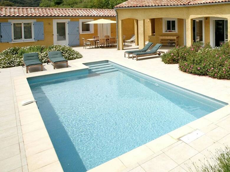 Chic Villa With In Roquebrun Swimming Pool