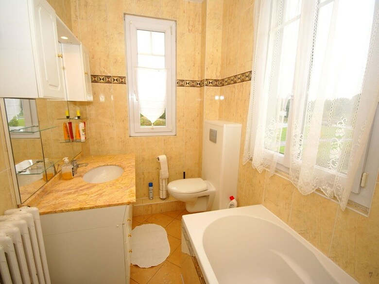 Lovely Child-friendly Villa In Bayeux