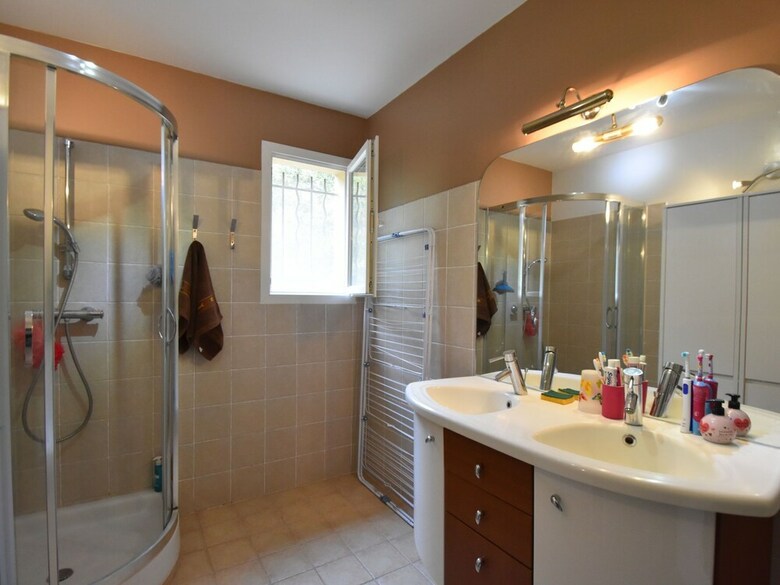 Quaint Villa In Saint-andr�-de-roquepertuis With Pool