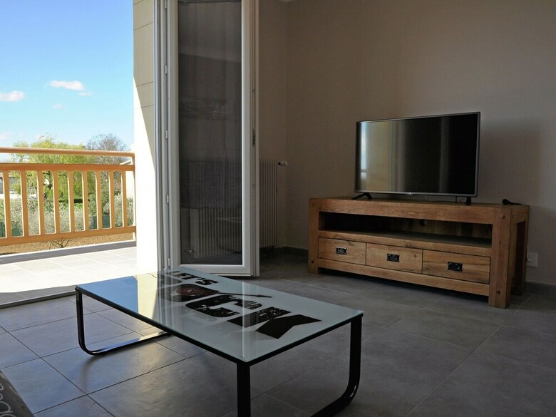 Luxury Villa With Private Pool In Saint-victor-de-malcap