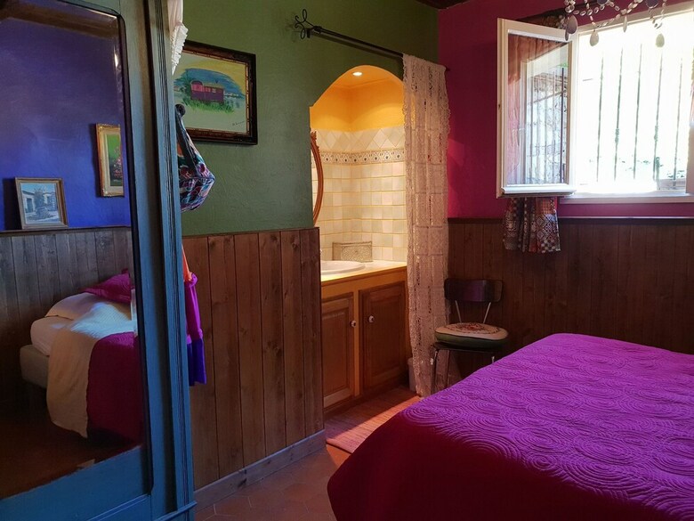 Quaint Holiday Home In Lorgues With Pool