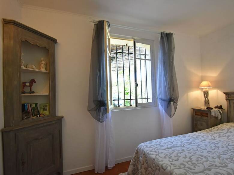 Quaint Holiday Home In Lorgues With Pool