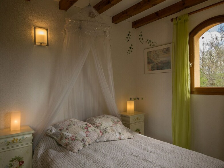 Cozy Villa In Saint-martin-le-redon With Private Pool