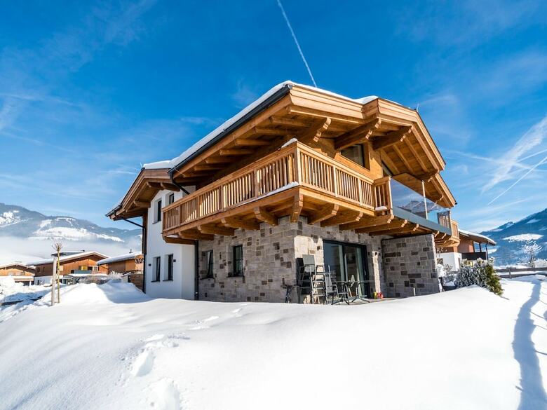 Spacious Holiday Home In Niedernsill With Sauna