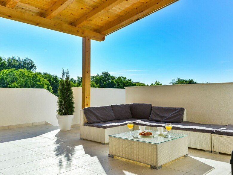 Luxurious Holiday Home With Private Pool ,wellness & Spa