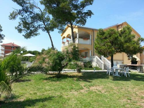 Apartamentos Villa Kayo
