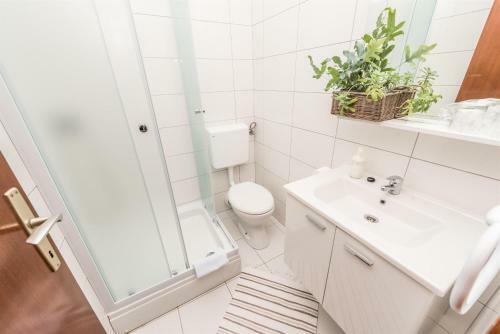 Hostal Guest House Ero