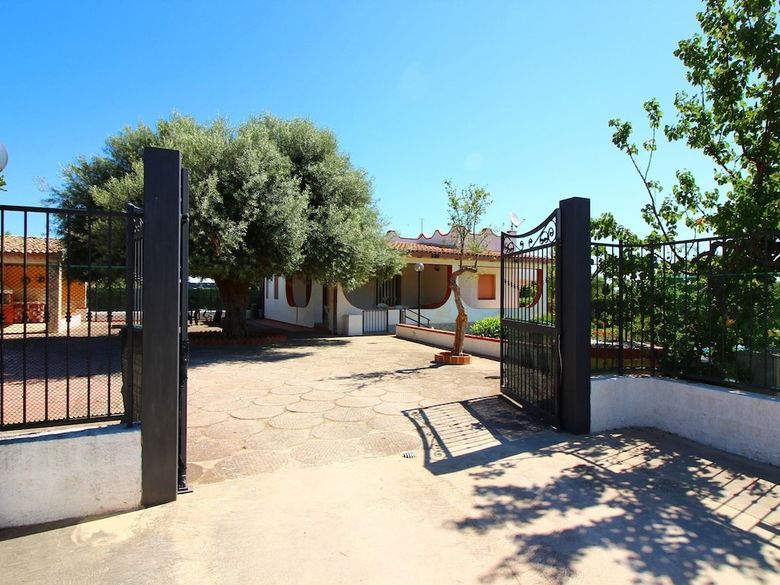 Fabulous Child-friendly Villa In Syracuse"