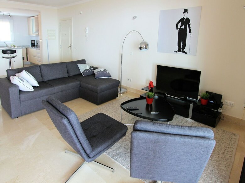 Lux And Modern Apartment With Sea Views And Large Terrace
