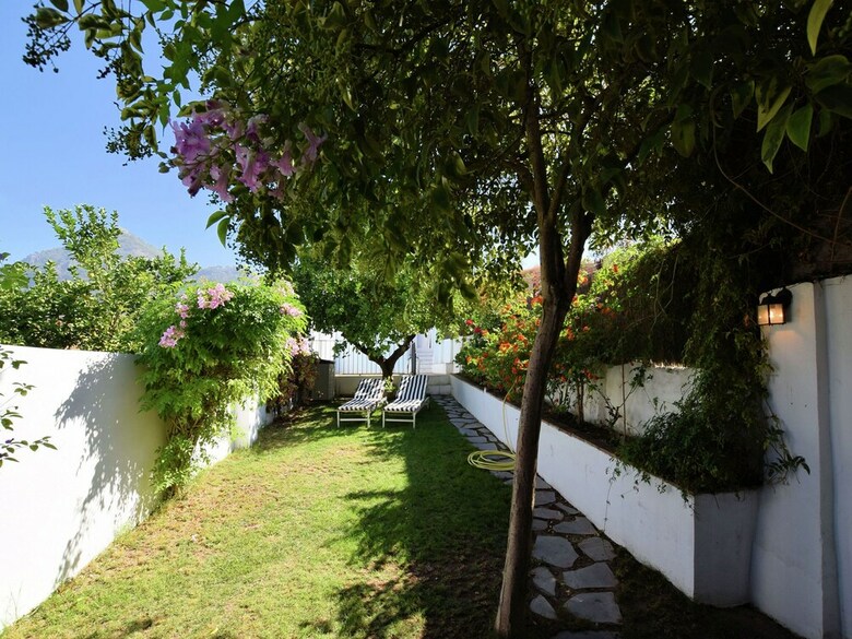Beautiful Holiday Home With Private Swimming Pool In Rute