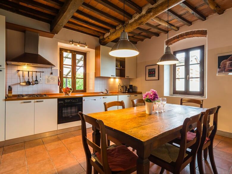 Stunning House With Pool And Stunning Rural Views