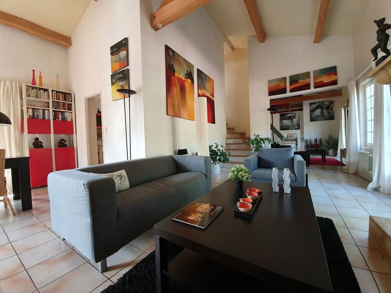 Cozy Holiday Home With Private Swimming Pool In Pierrerue