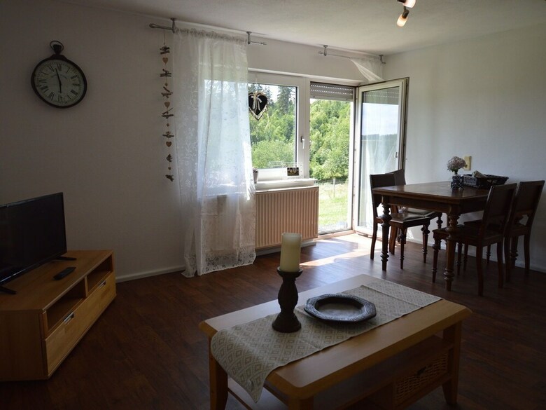 Idyllic Apartment In Hohenstein Near Forest