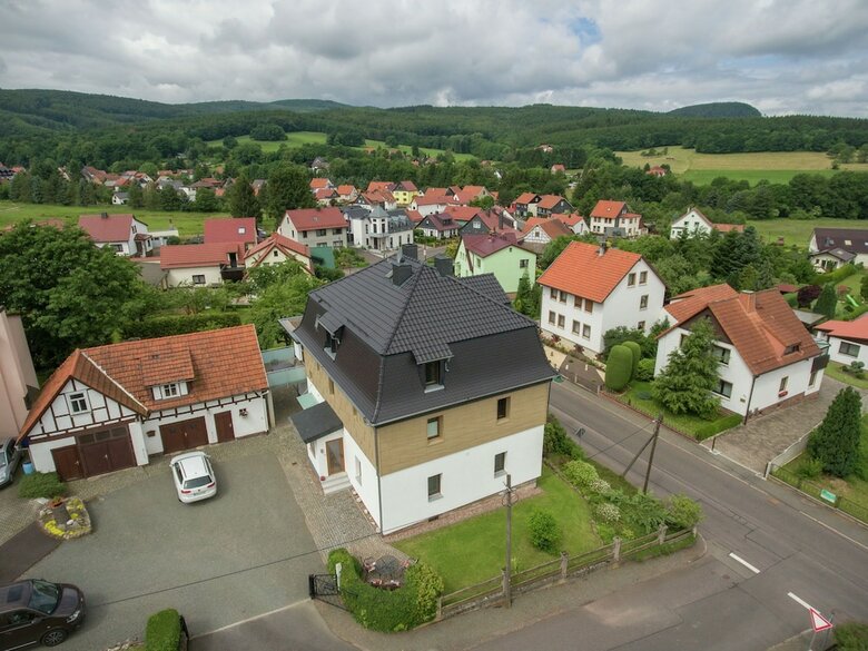 Bright And Modern Apartment In Thuringia With A Private Entrance