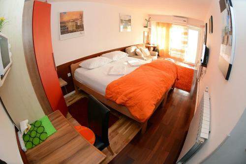 Apartments And Rooms Trsje