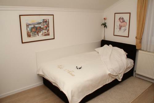 Hotel Vila Tina