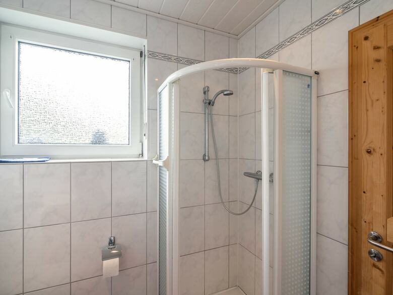 Modern Apartment In Mehren, Germany Near Lake