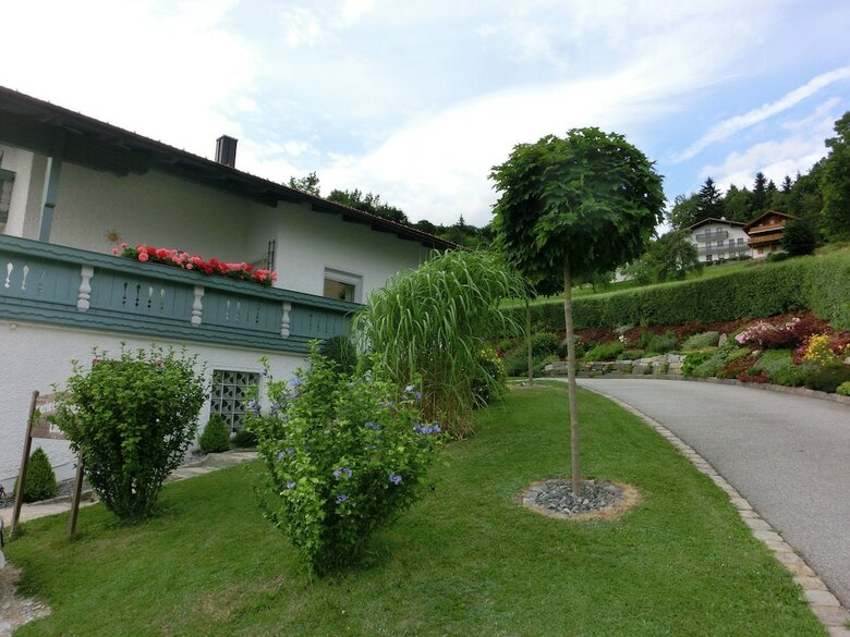 Snug Apartment In Bavaria With Private Terrace