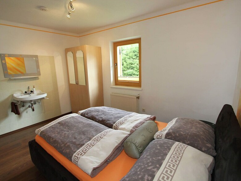 Cozy Chalet Near Ski Area In Stall