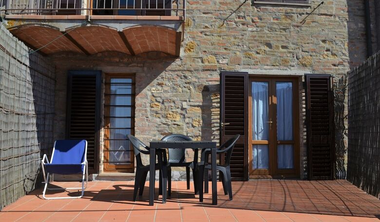 Agroturismo Agriturismo Le Case Di San Vivaldo