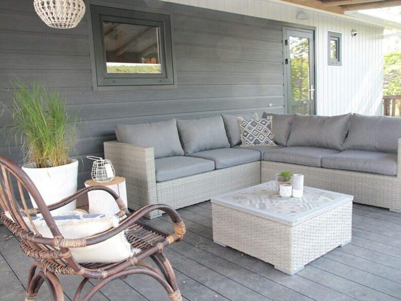 Fascinaing Chalet With Sauna, Veranda, Lounge Set, Storage