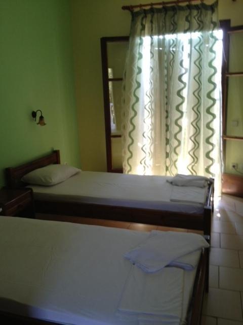 Hotel Studios Petra