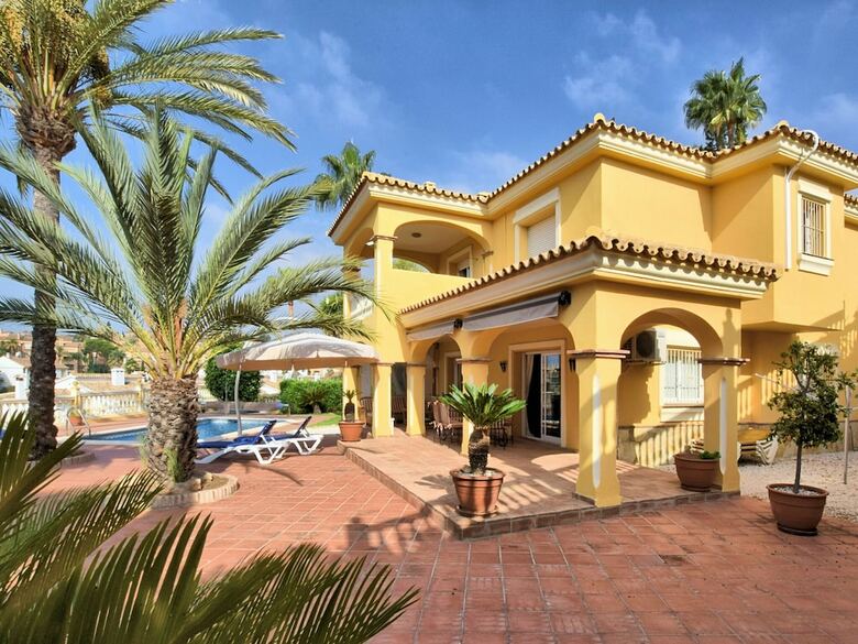 Comfortable Villa In Andalusia With Swimming Pool