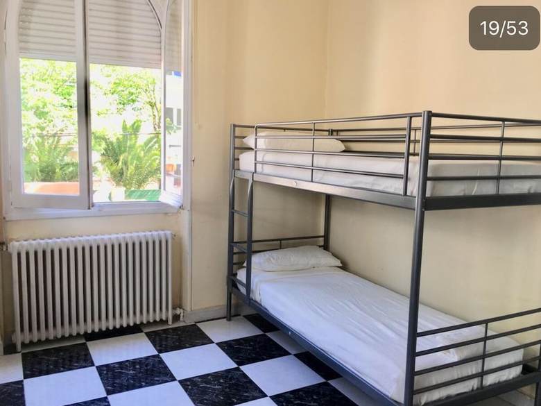 Hostal Villa Laurene - Hostel