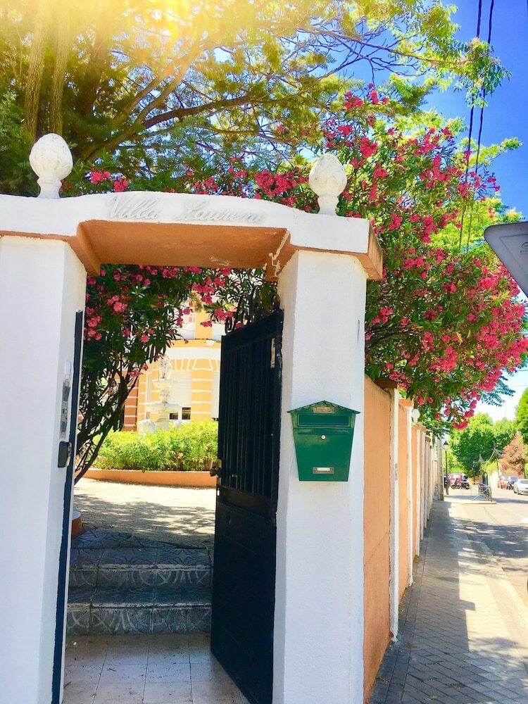 Hostal Villa Laurene - Hostel