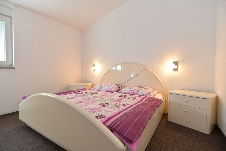 Apartment 1773