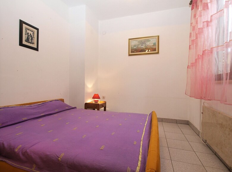 Apartment 1775