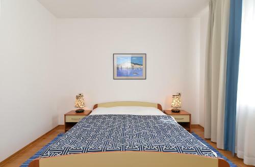 Apartment 1966
