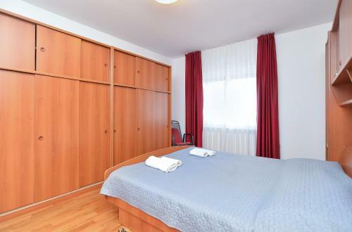 Apartment 1966