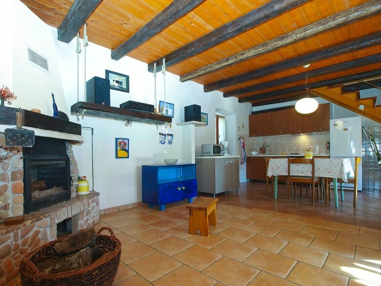 House 1974