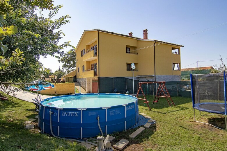 Villa Apartment 1984